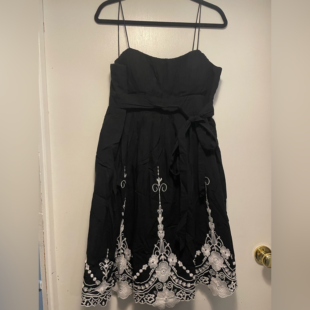 S.L.Fashions Black Dress with White Details Size 14